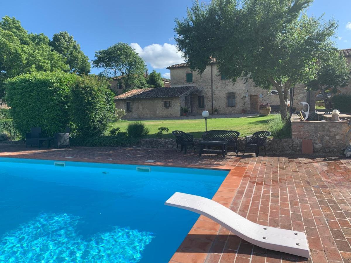 S.M. Il Castro Lägenhet Monteriggioni Exteriör bild